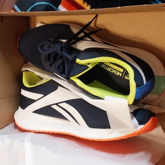 Reebok Other - Reebok Fuel Foam Energy Plus Sports Shoes new in box